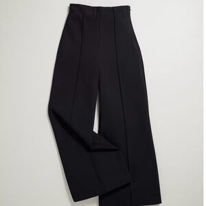 NWT Quince Ultra Stretch Ponte Flare Leg Pant, Black